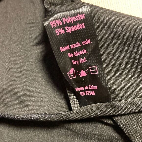 NWT “Very Private Secretary” Front Tie Sexy Top sz 1X - 3X - Picture 14 of 14